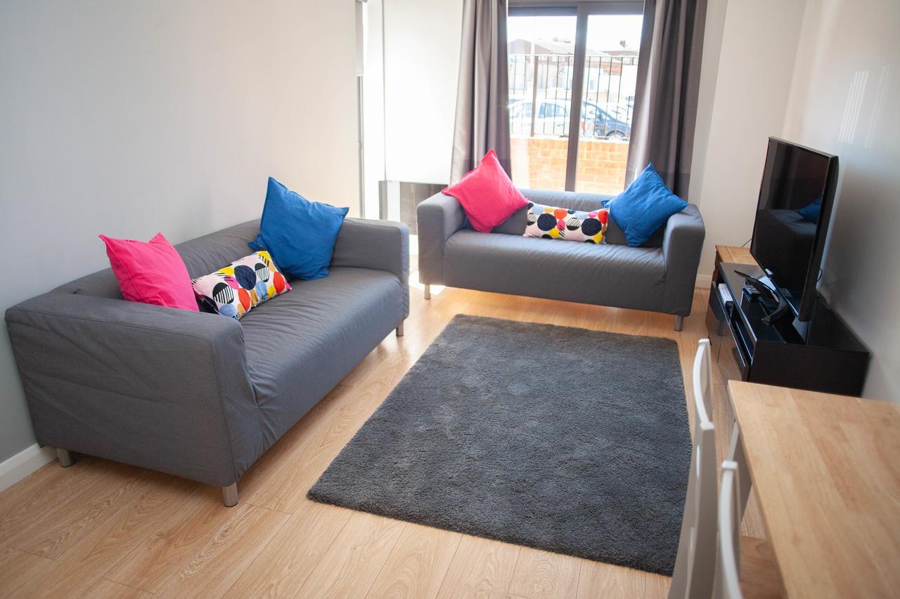 Quire Court Apartment Gloucester Exterior photo